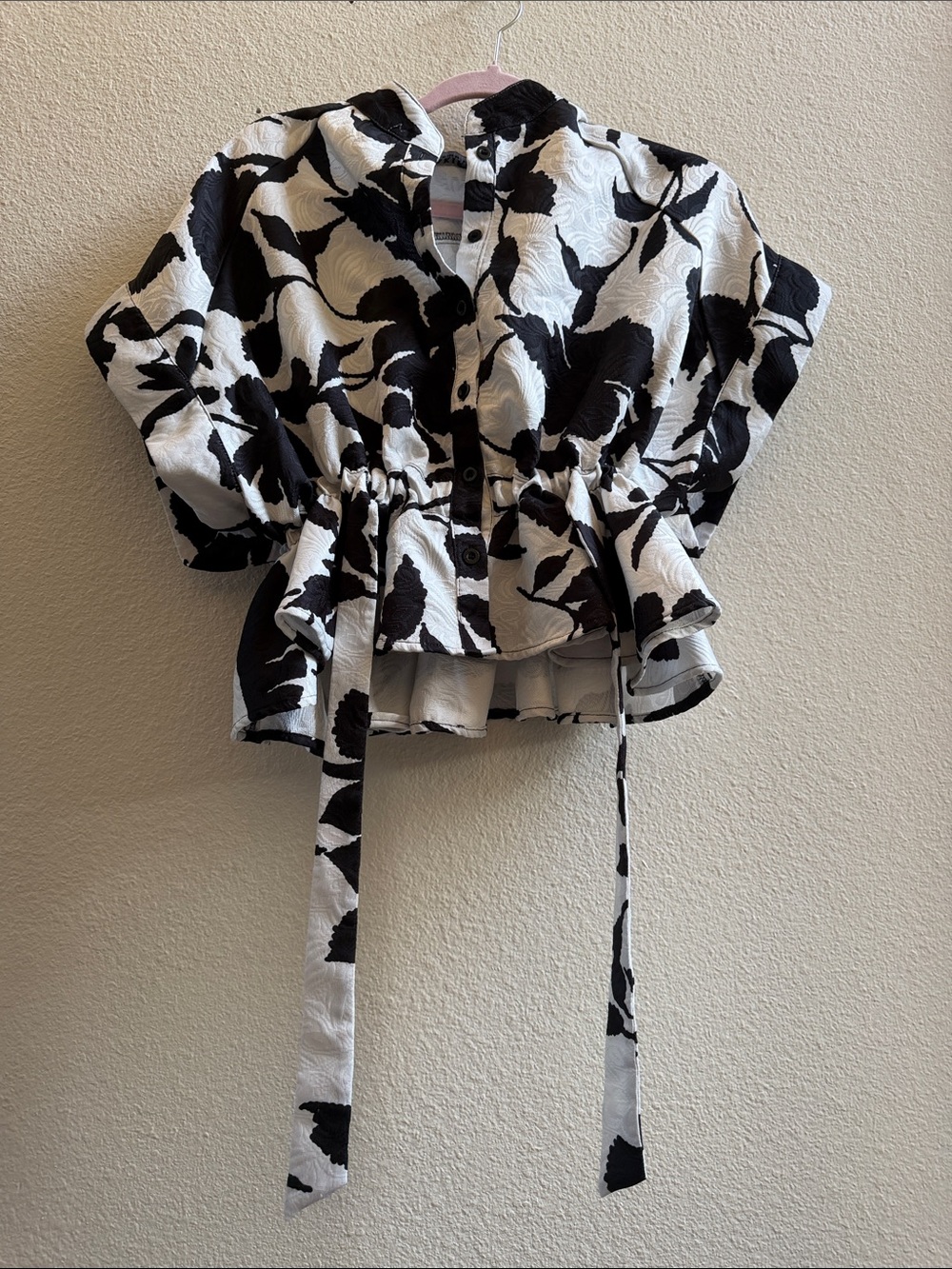 Black & White Floral Button-Front Peplum Top